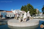 Standbeeld “museum de Portimão” met sardines verwerking