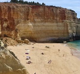 Apartment Rentals Carvoeiro