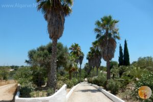 Allée de 75 mais la villa Algarve.