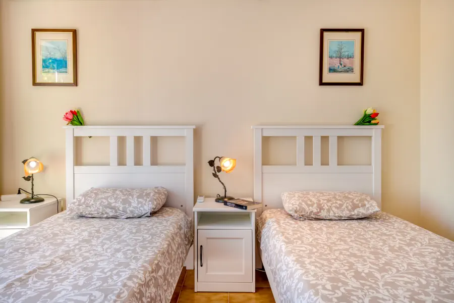 vila-maria-2-single-beds
