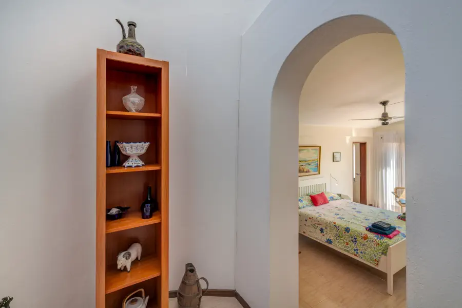 vila-maria-cabinet-met-decoratie